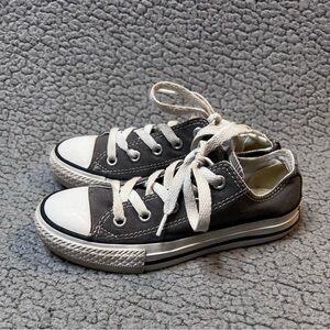 Converse Chuck Taylor Low Top Sneakers Little Boys Size 12 Gray And White